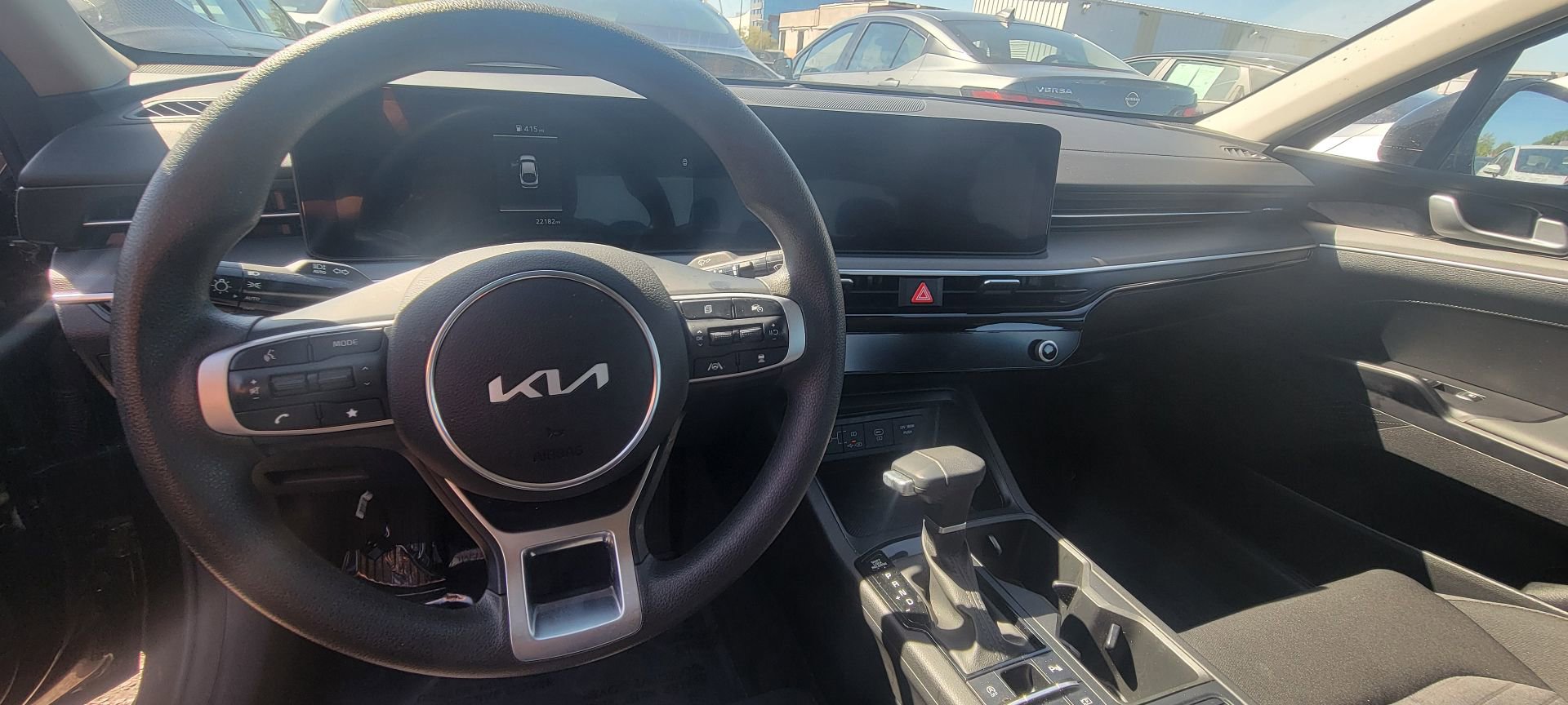 Used 2025 Kia K5 LXS image 2