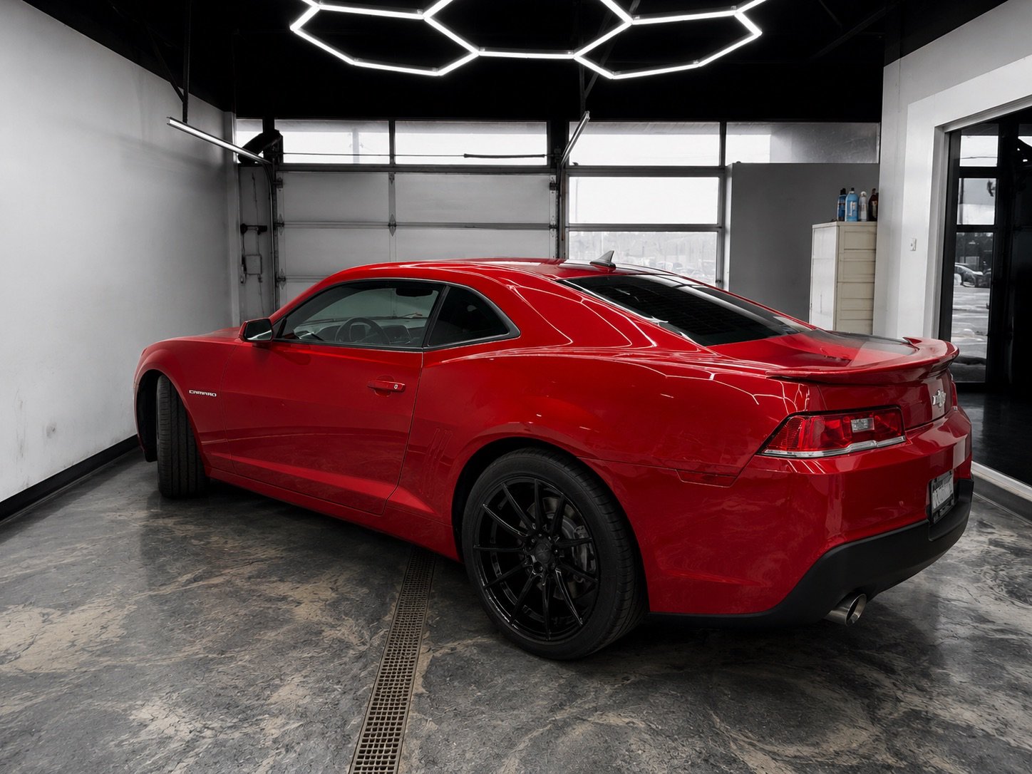 Used 2014 Chevrolet Camaro SS RWD image 5