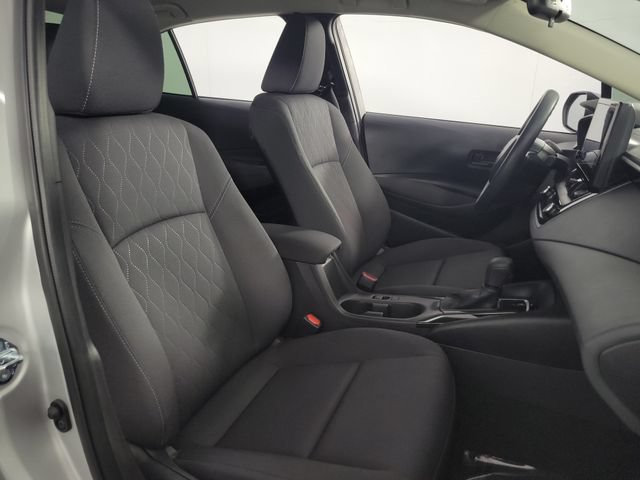 Used 2025 Toyota Corolla LE FWD image 13