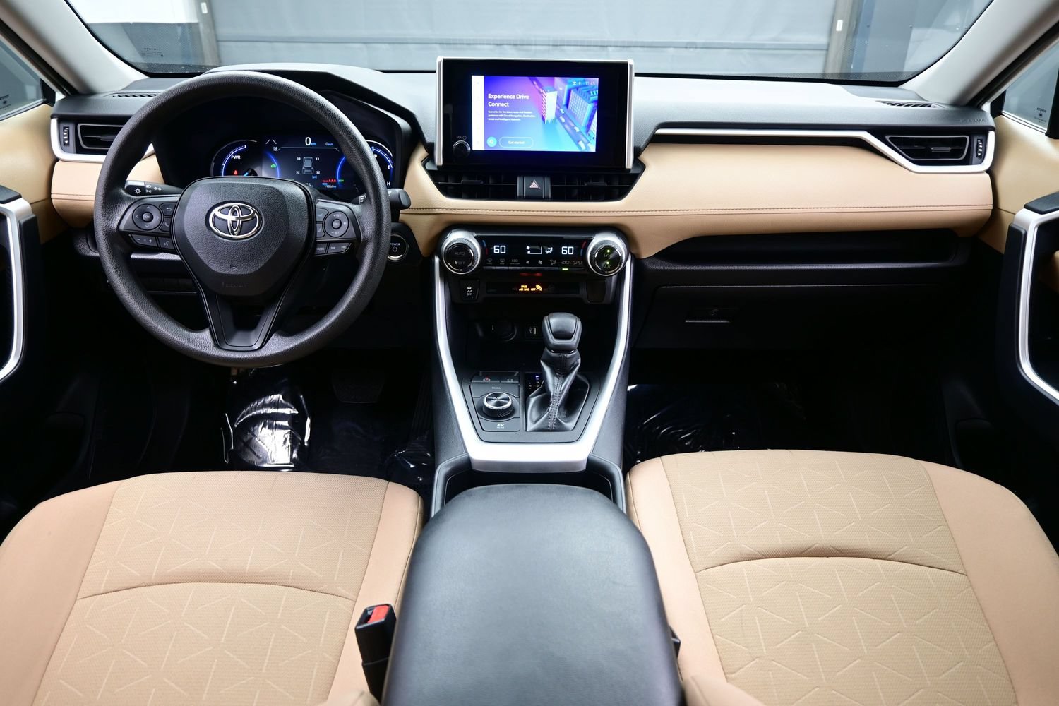 Used 2024 Toyota RAV4 XLE w/ Convenience Package AWD/4WD image 17