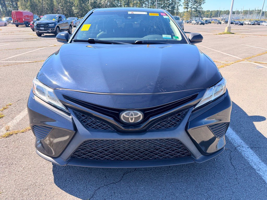 Used 2018 Toyota Camry SE FWD image 8
