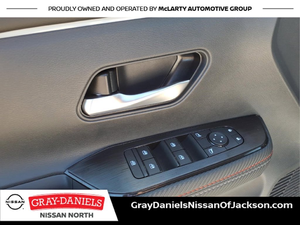 New 2027 Nissan Kicks SR FWD image 11