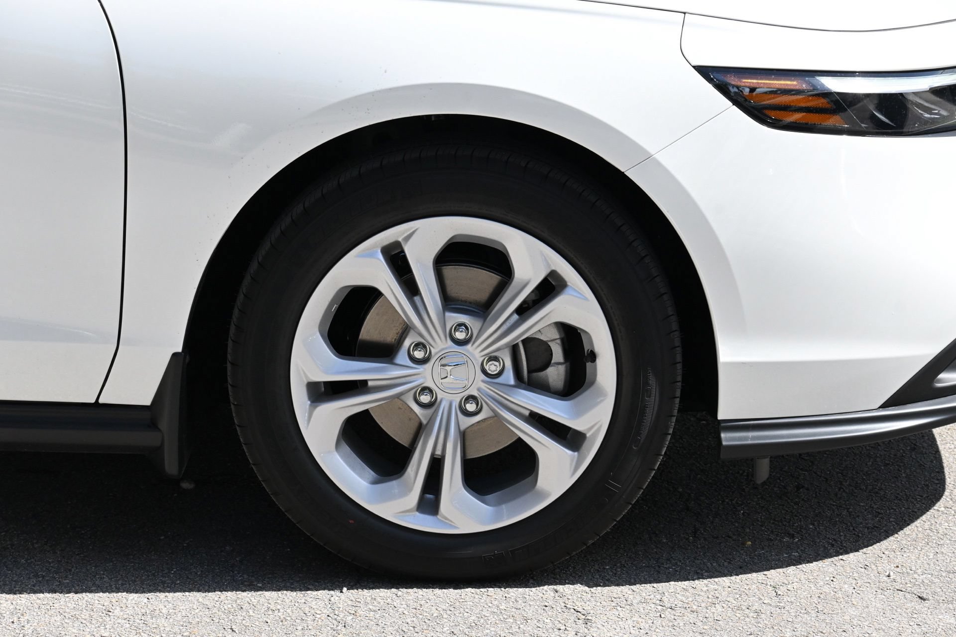 New 2026 Honda Accord LX image 34
