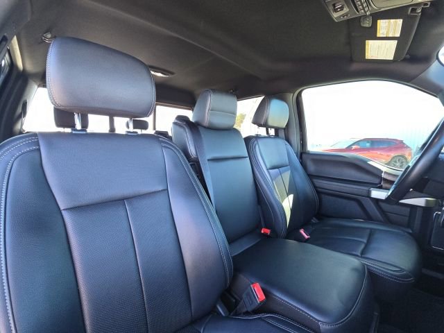 Used 2022 Ford F250 Lariat w/ Black Appearance Package image 19