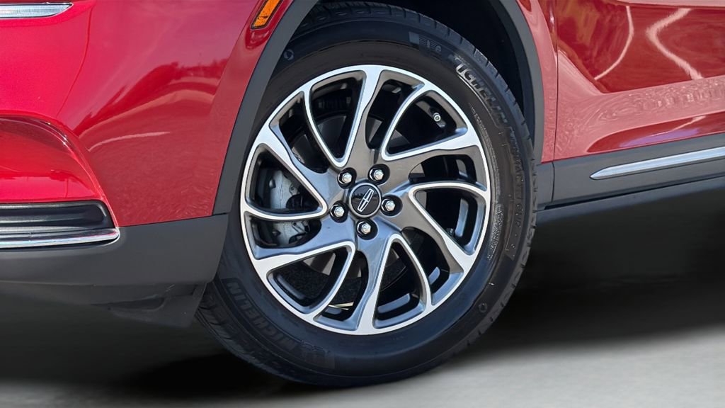 Used 2022 Lincoln Corsair FWD image 6