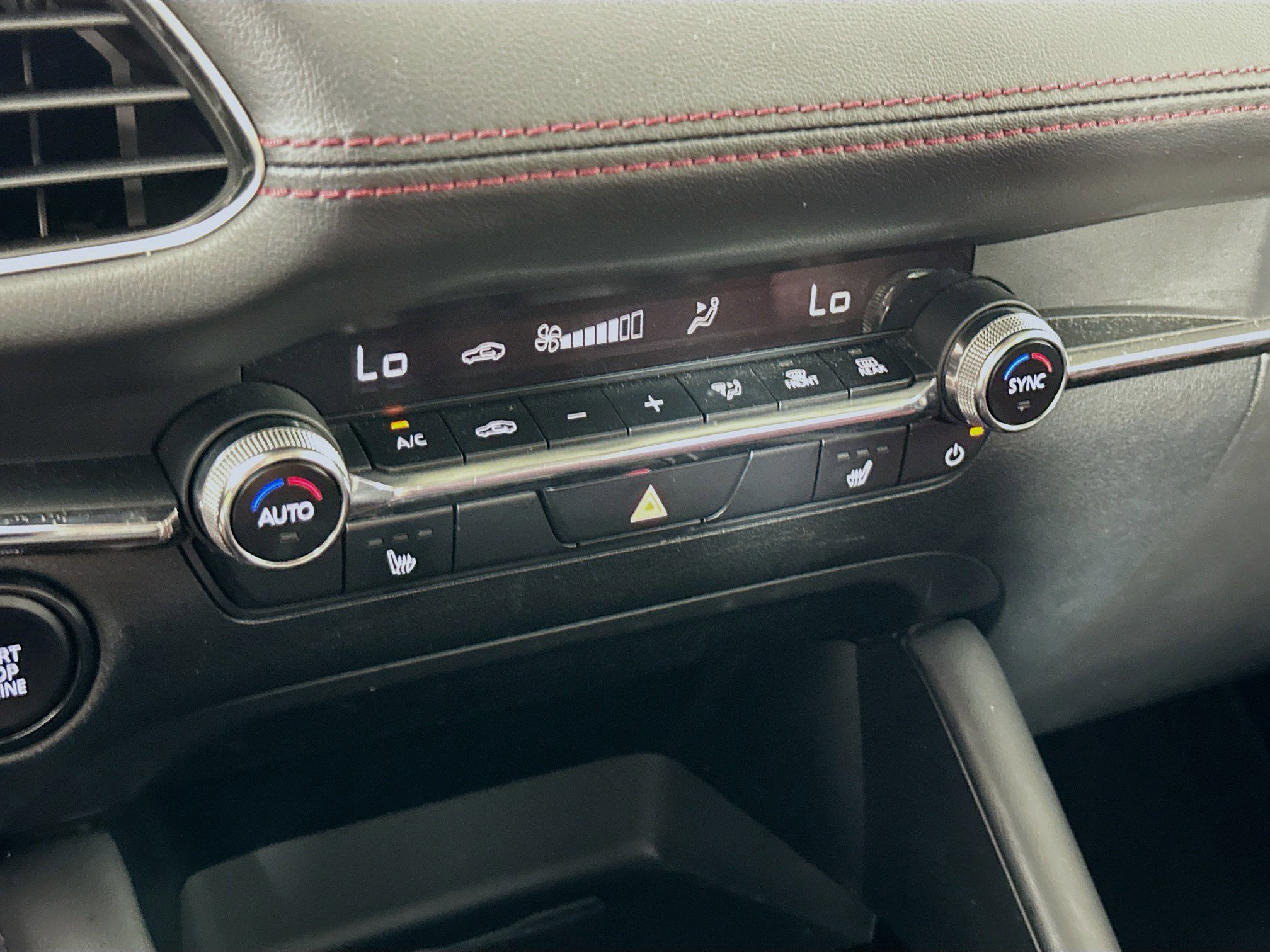 Used 2024 MAZDA MAZDA3 s image 24