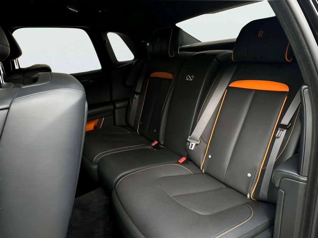 Certified 2022 Rolls-Royce Ghost Black Badge AWD/4WD image 10