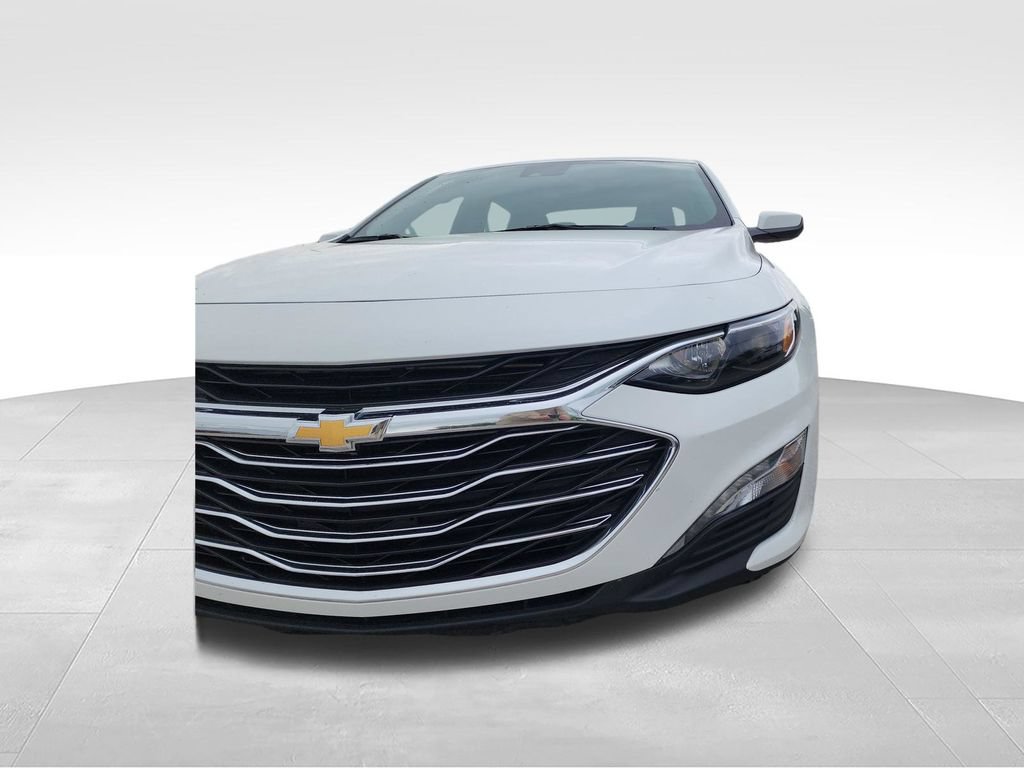 Used 2024 Chevrolet Malibu LT FWD image 11