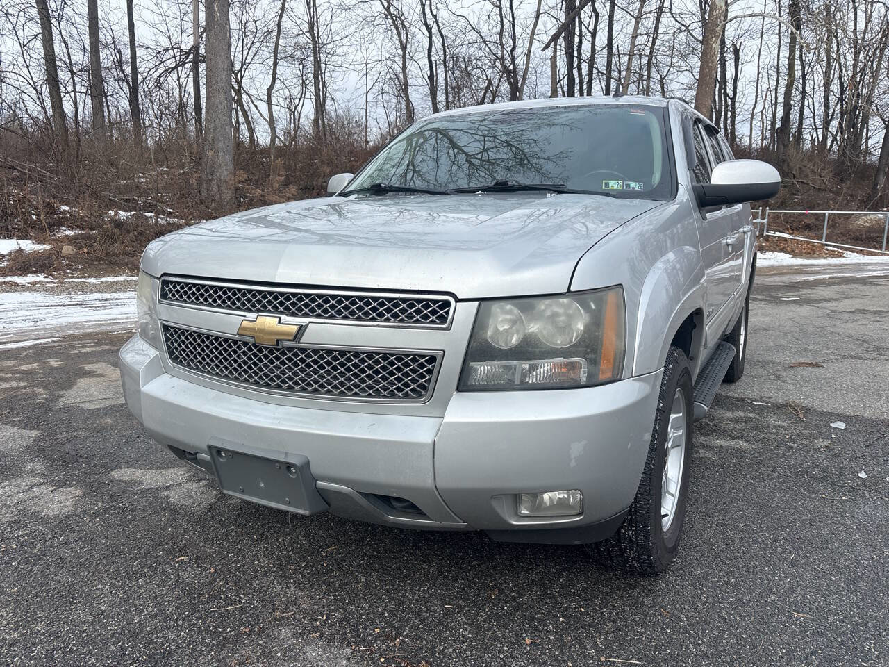 Used 2010 Chevrolet Tahoe LT w/ Luxury Package image 6