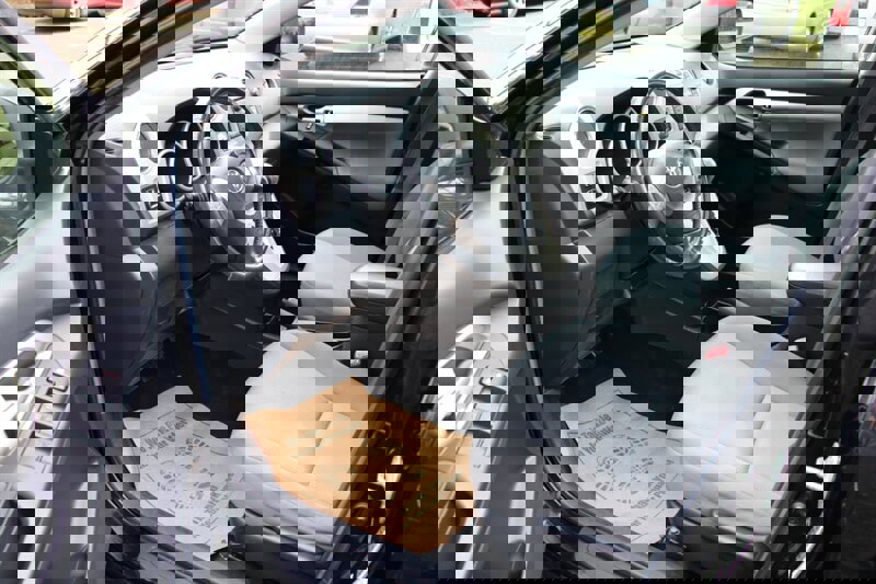 Used 2009 Toyota Matrix S image 5