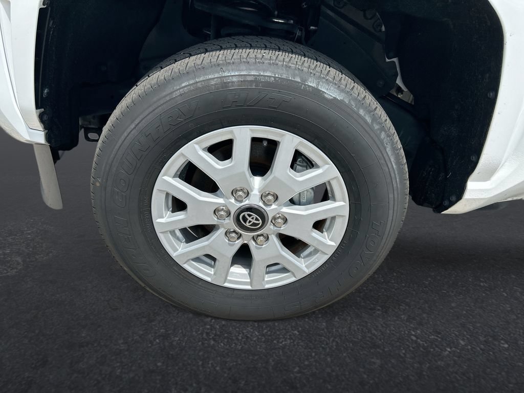 Used 2024 Toyota Tacoma SR RWD image 10
