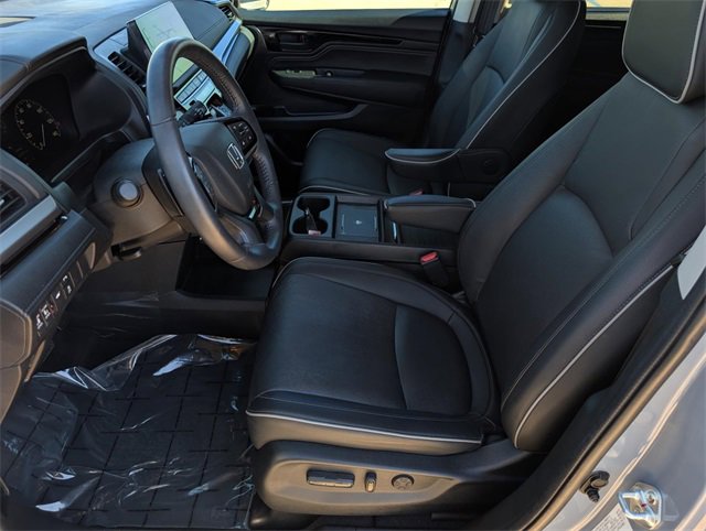 Used 2025 Honda Odyssey Touring image 23