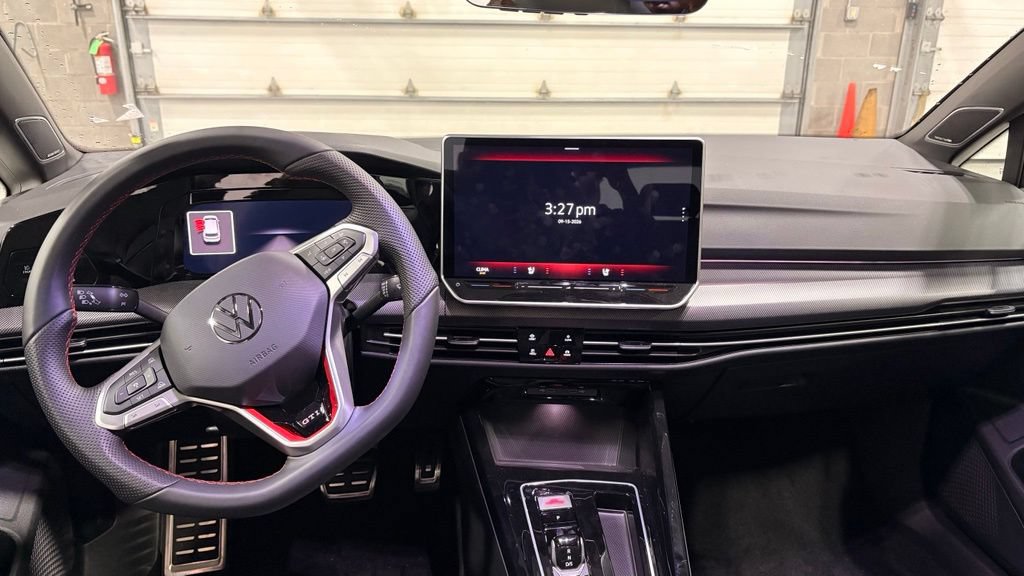 New 2026 Volkswagen GTI SE FWD image 11