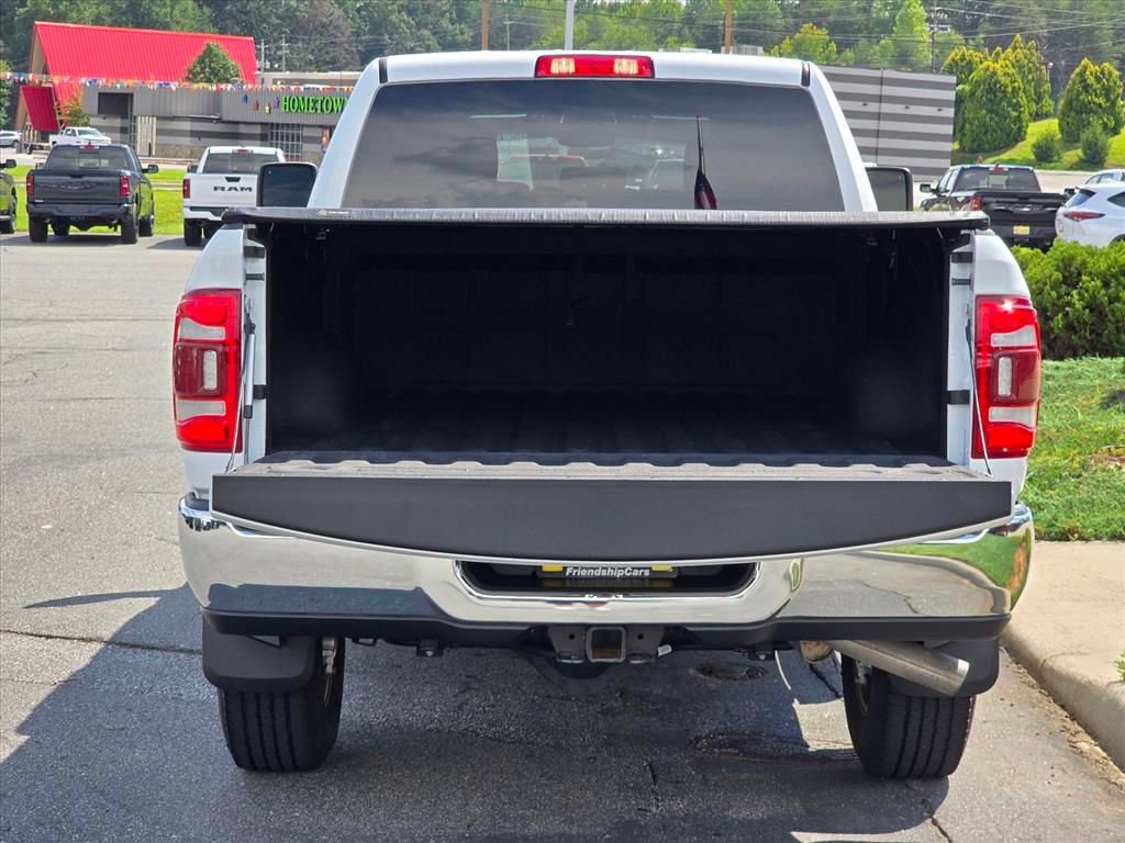 Used 2024 RAM 2500 Big Horn w/ Heated Seats & Wheel Group AWD/4WD image 24