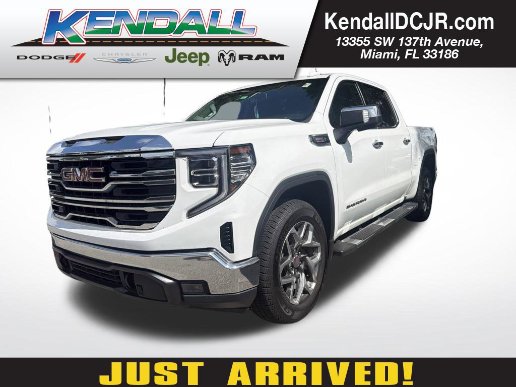 Used 2023 GMC Sierra 1500 SLT w/ SLT Premium Package AWD/4WD image 1