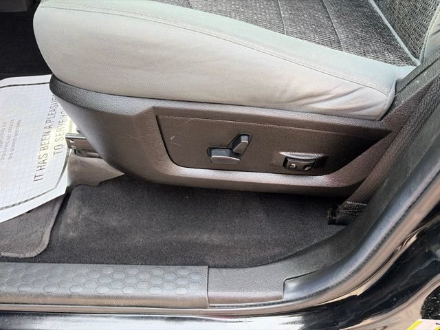 Used 2019 RAM 1500 Warlock AWD/4WD image 11