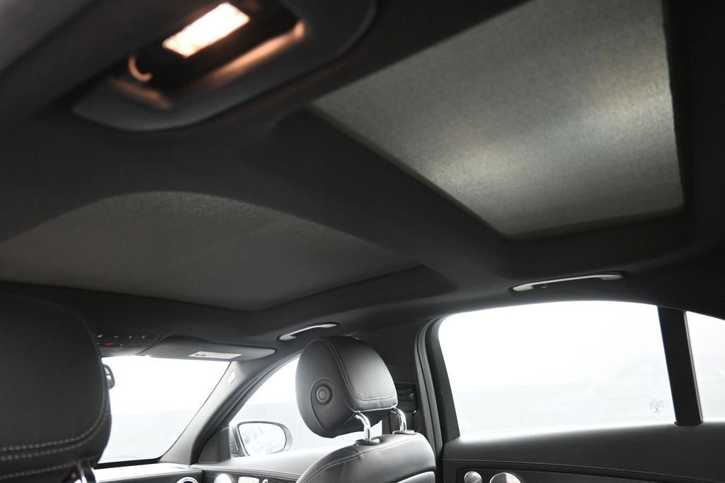 Used 2017 Mercedes-Benz C 300 4MATIC Sedan image 2