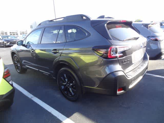 Used 2024 Subaru Outback Onyx Edition XT AWD/4WD image 5