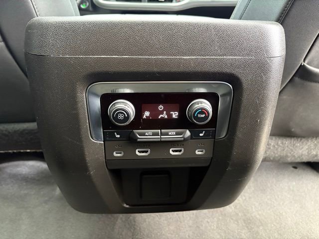 Used 2023 Chevrolet Tahoe Premier w/ Advanced Technology Package image 36