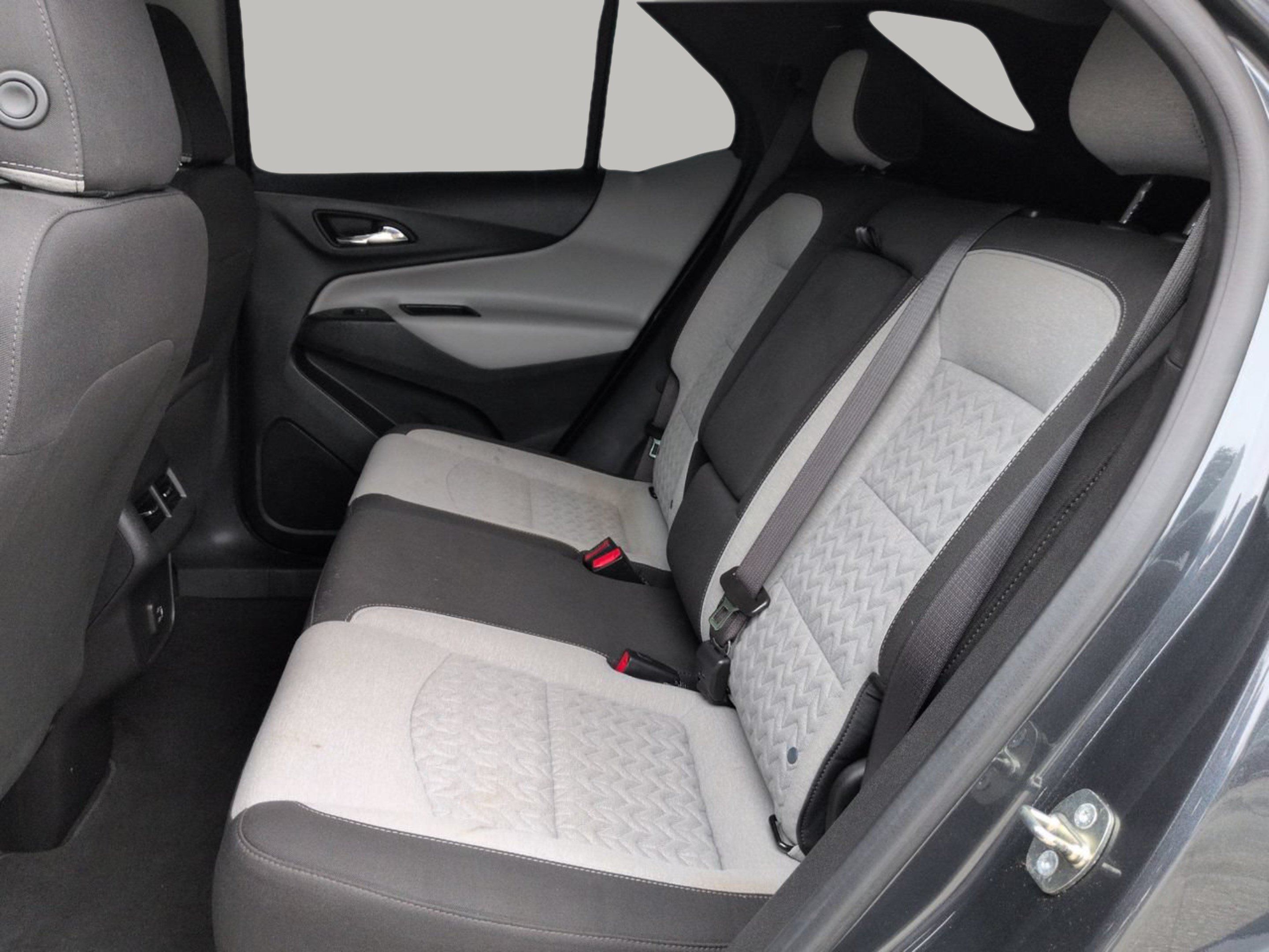 Used 2023 Chevrolet Equinox LT FWD image 18