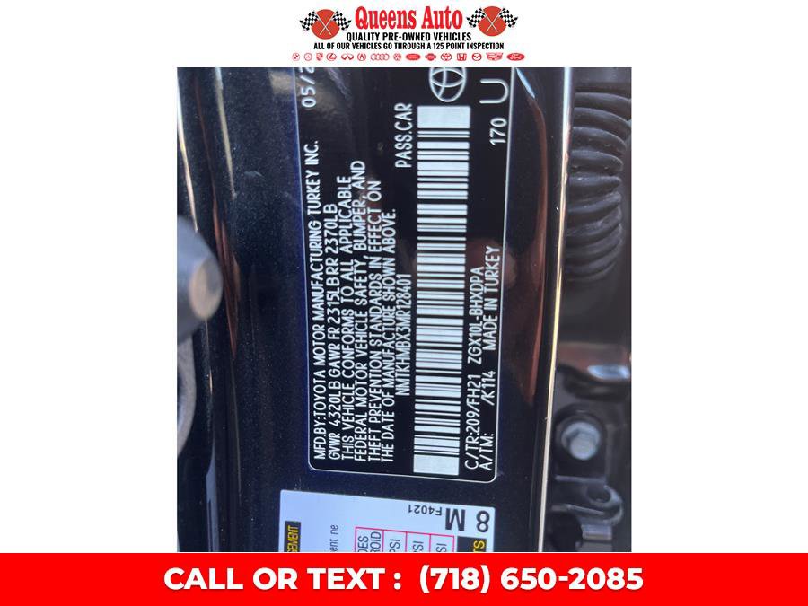 Used 2021 Toyota C-HR LE FWD image 26