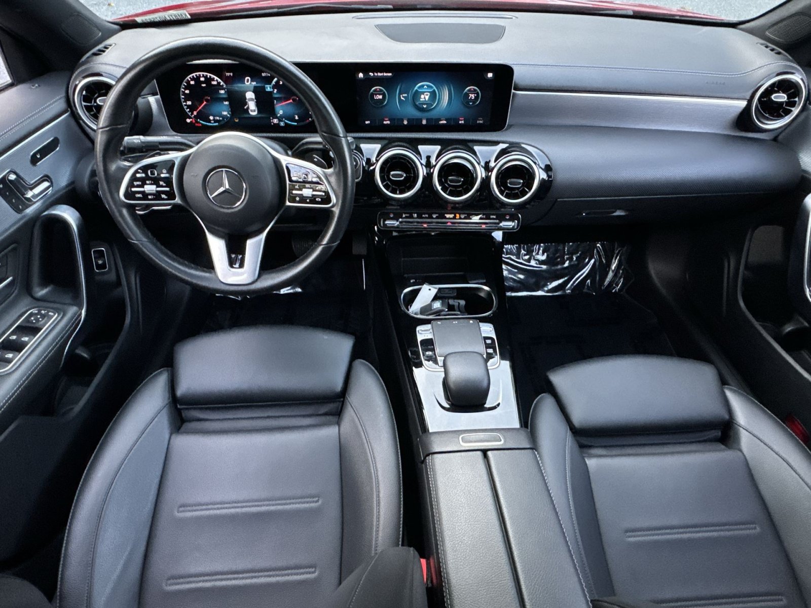 Used 2020 Mercedes-Benz CLA 250 4MATIC image 28