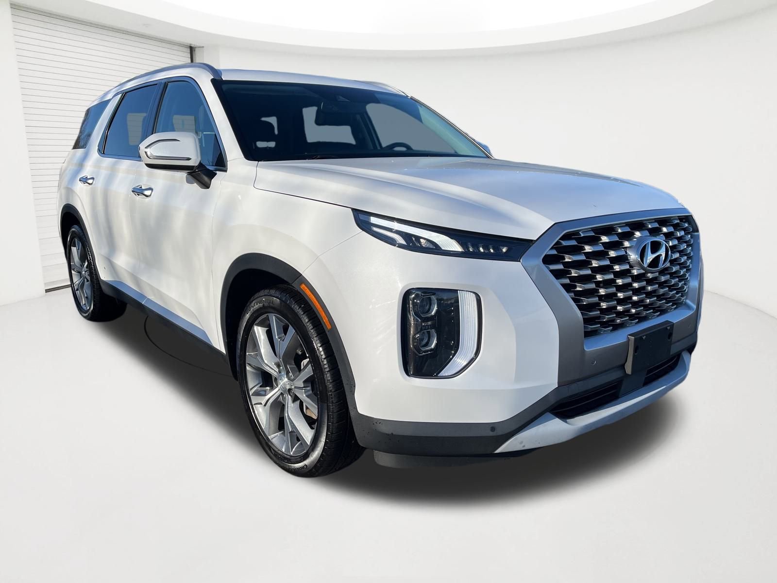 Used 2022 Hyundai Palisade SEL w/ 8P Bench Seat Package image 2