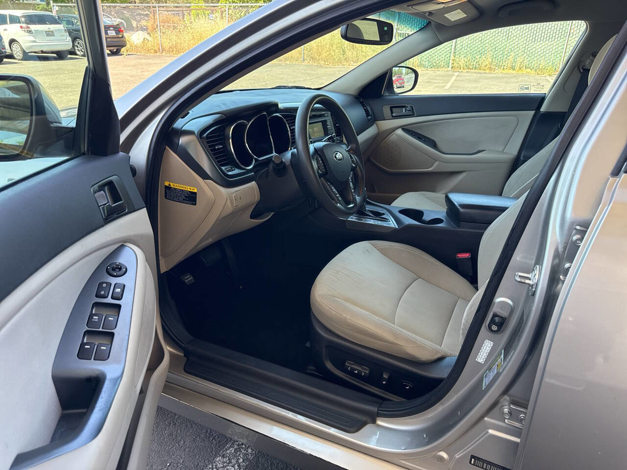 Used 2013 Kia Optima LX w/ Convenience Plus Pkg FWD image 12