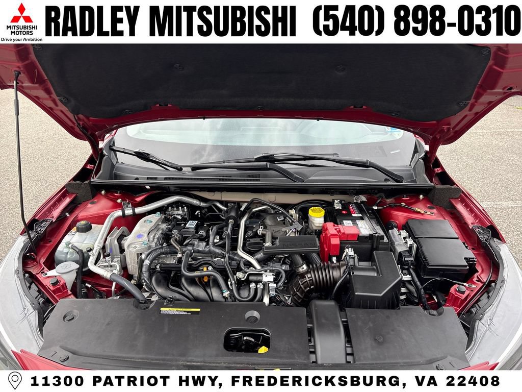 Used 2025 Nissan Sentra SR w/ SR Premium Package FWD image 15