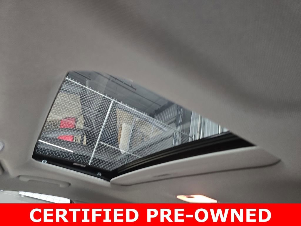 Certified 2025 Hyundai Elantra Limited image 30