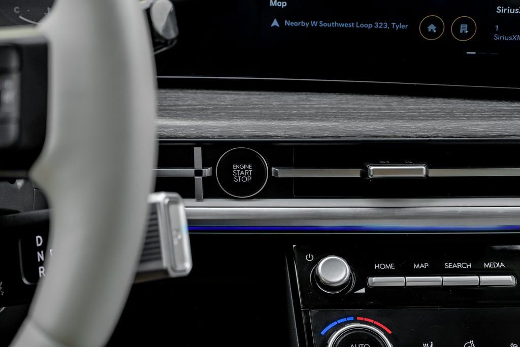 Used 2024 Hyundai Santa Fe Limited image 20