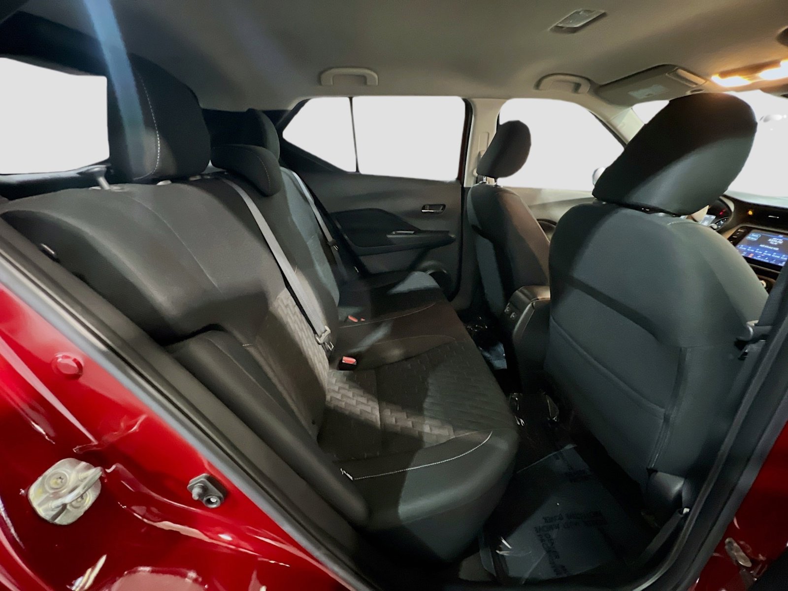 Used 2023 Nissan Kicks SV FWD image 18