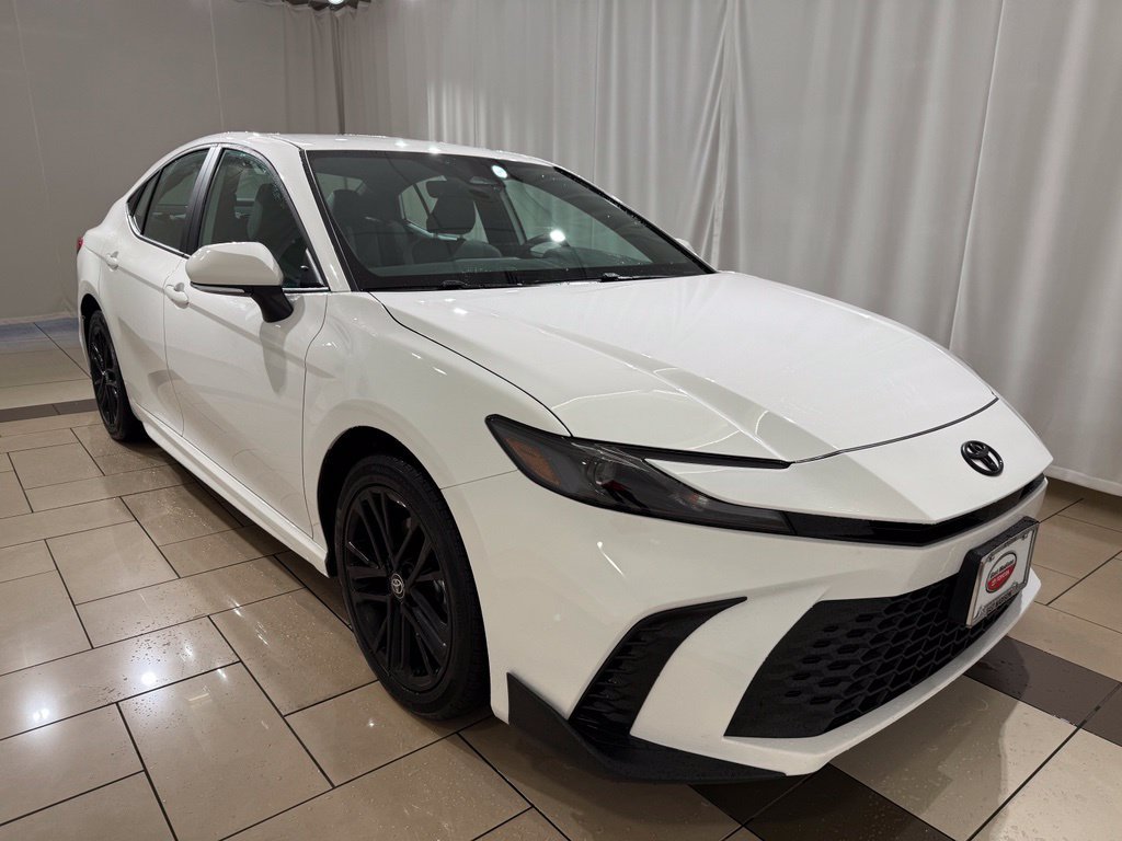 Used 2026 Toyota Camry SE w/ Convenience Package AWD/4WD image 8