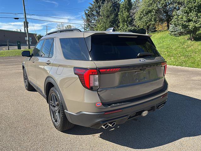 New 2027 Ford Explorer ST w/ Sun And Sound Package AWD/4WD image 2