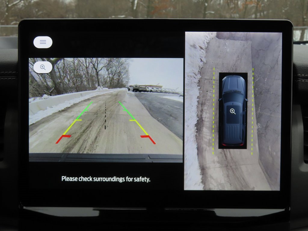 Used 2024 Ford Expedition Max XLT image 6