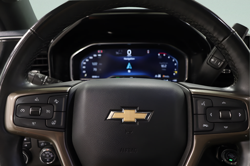Used 2024 Chevrolet Silverado 2500 High Country w/ High Country Premium Package AWD/4WD image 13