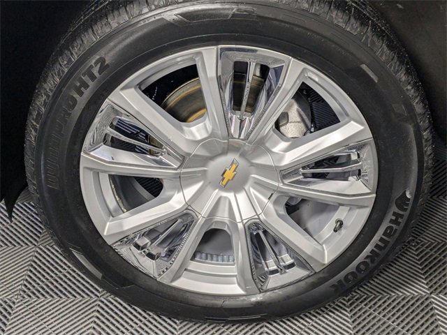 Used 2021 Chevrolet Tahoe High Country w/ Premium Package image 8