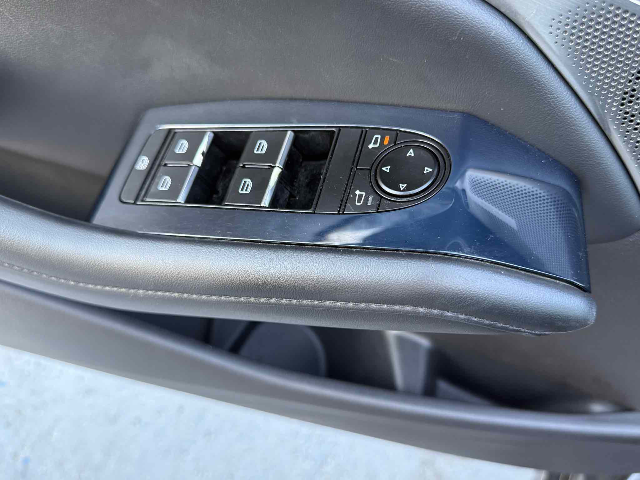 Used 2019 MAZDA MAZDA3 Sedan w/ Preferred Package image 82