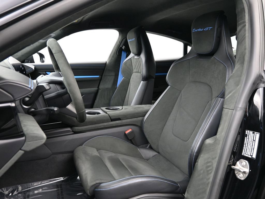 Certified 2025 Porsche Taycan Turbo GT image 5