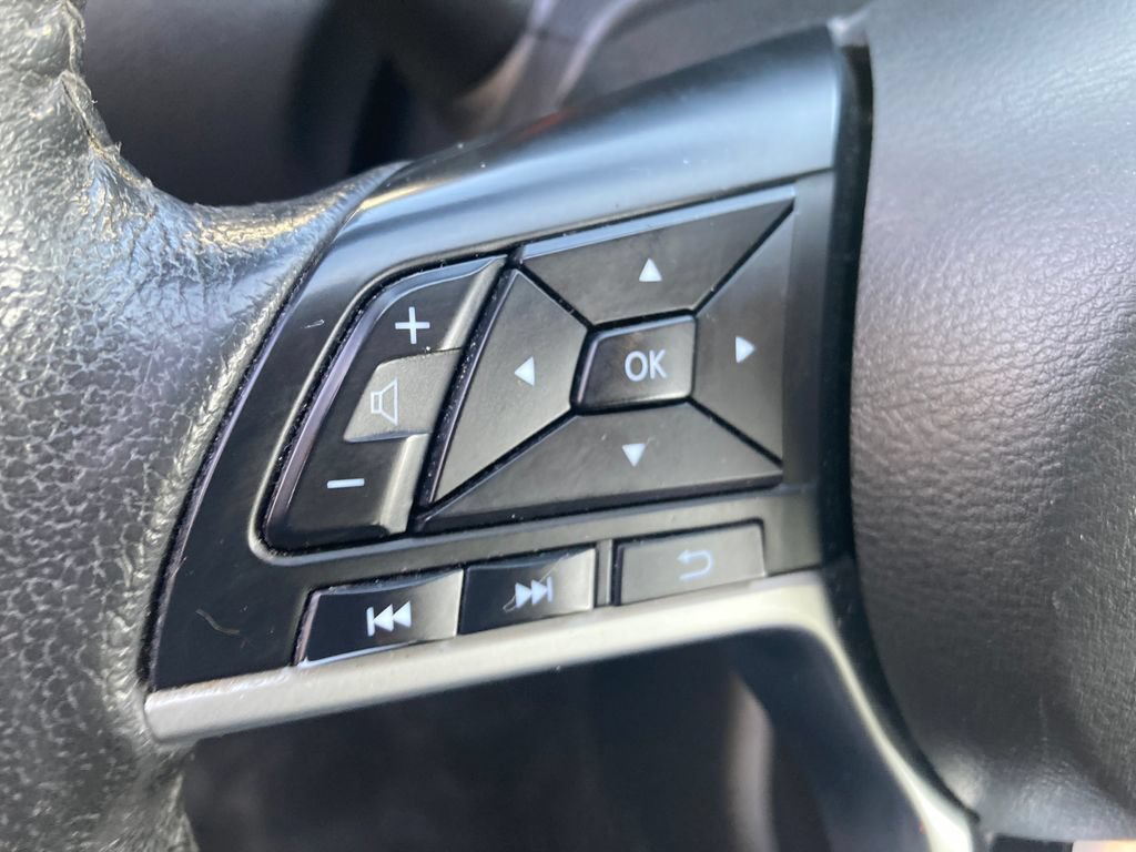 Used 2020 Nissan Rogue SV AWD/4WD image 40