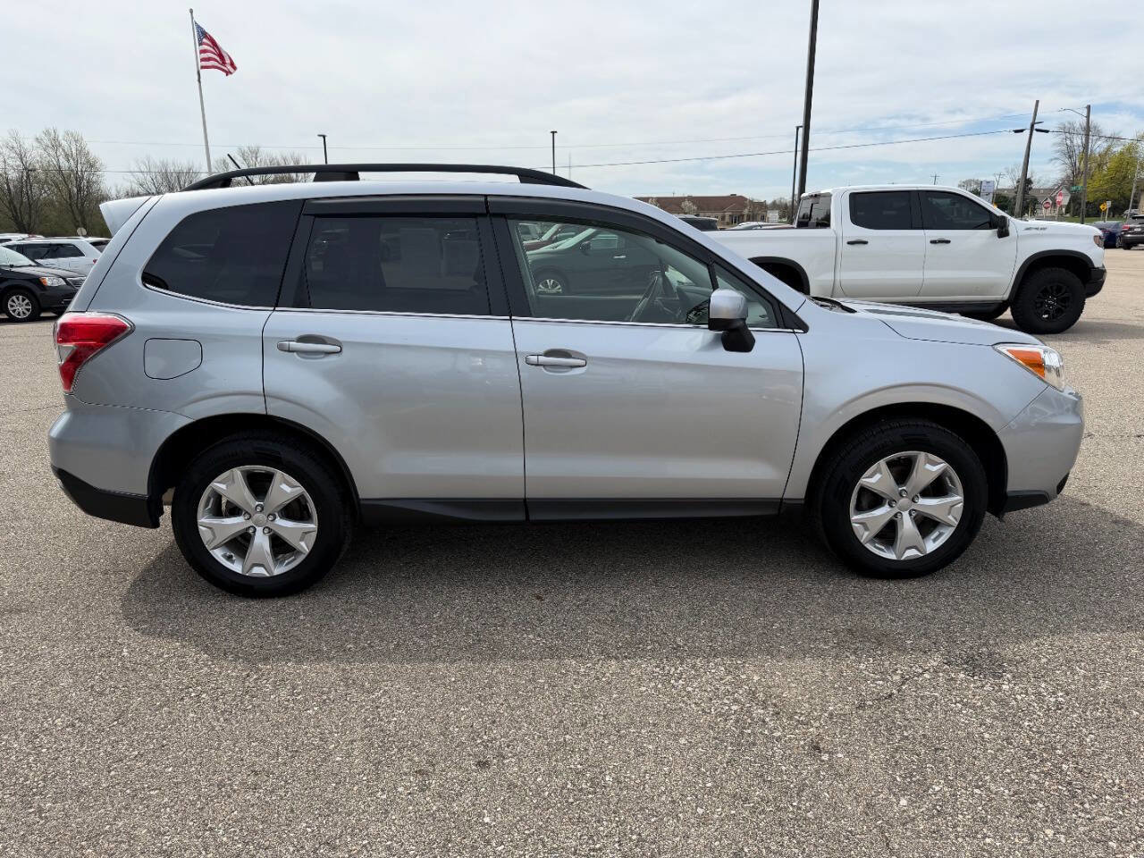 Used 2014 Subaru Forester 2.5i Limited w/ Popular Package #2 image 6