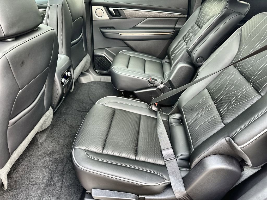 New 2026 Buick Enclave Avenir w/ Super Cruise Package image 16