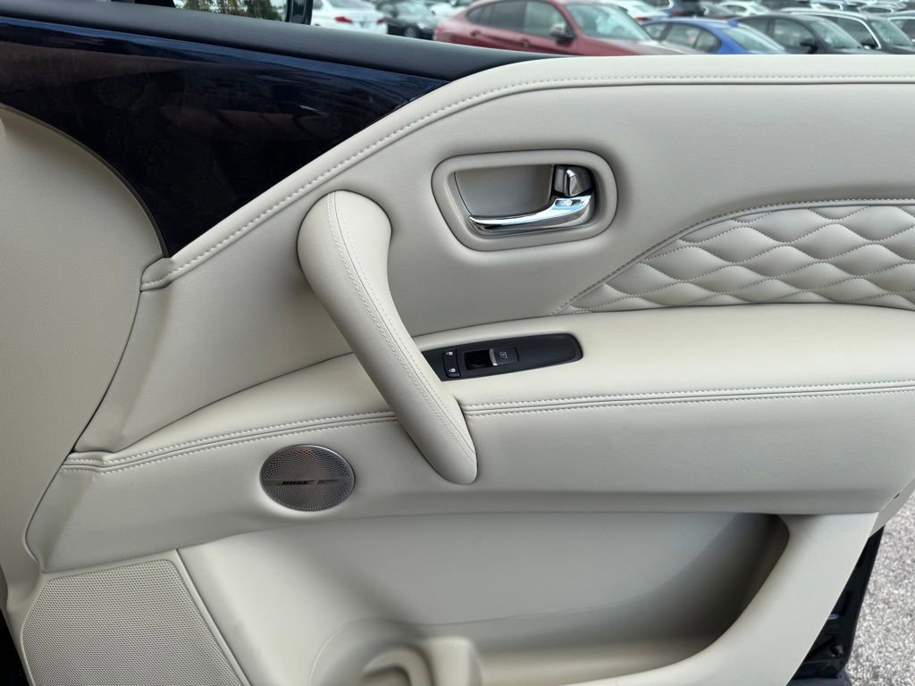 Used 2024 INFINITI QX80 Sensory image 27
