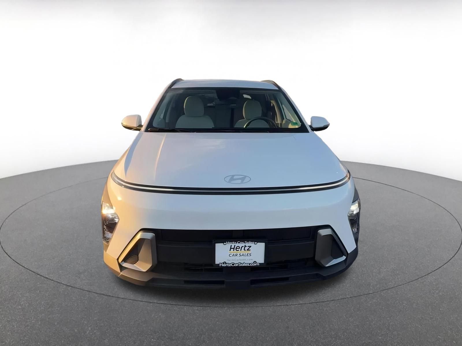 Used 2025 Hyundai Kona SEL image 4