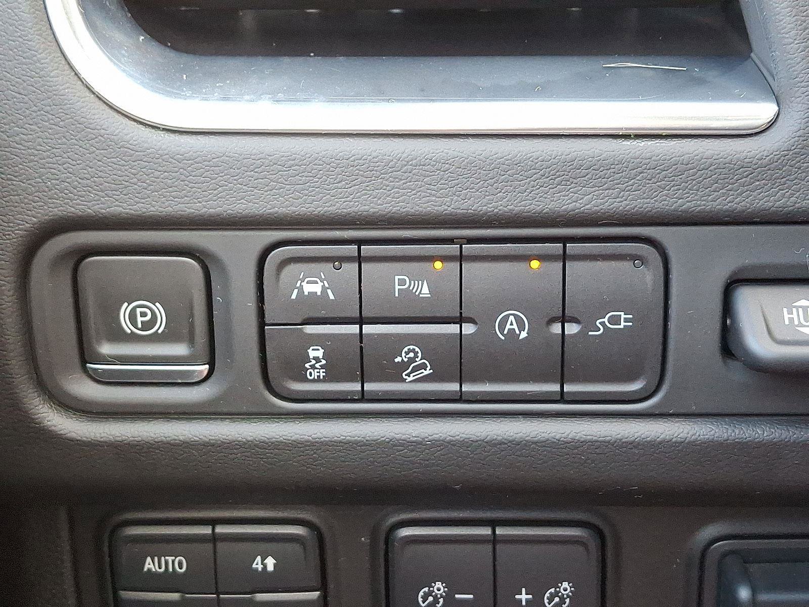 Used 2021 Chevrolet Suburban High Country w/ Premium Package image 26