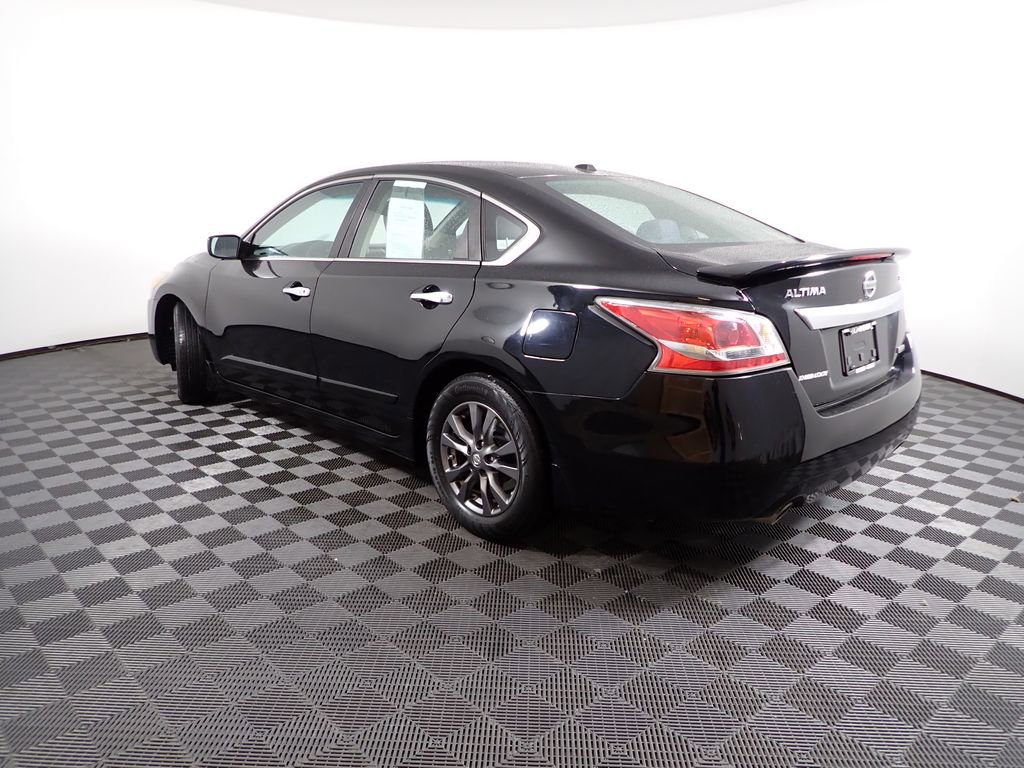 Used 2015 Nissan Altima 2.5 S w/ Special Edition Package image 11