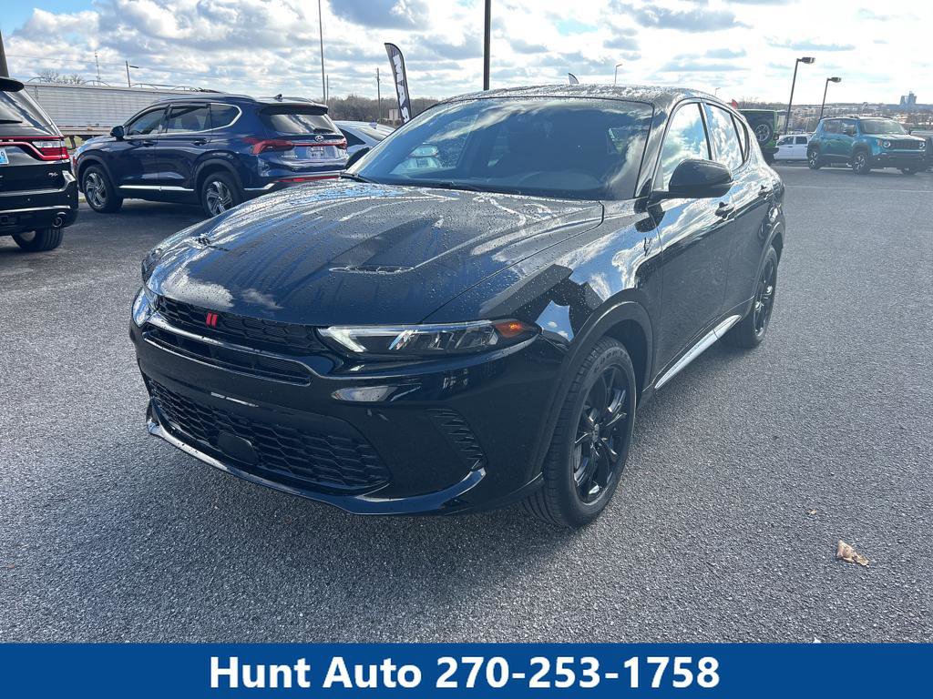 Used 2024 Dodge Hornet R/T Plus w/ R/T Blacktop Package AWD/4WD image 1
