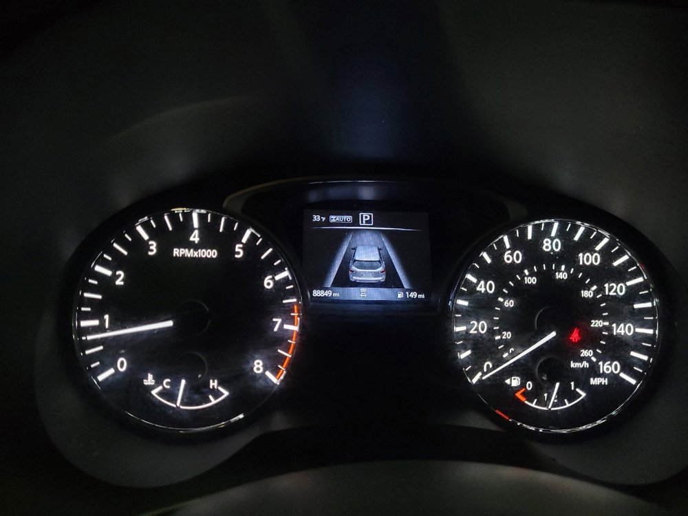 Used 2017 Nissan Pathfinder Platinum w/ Cargo Package image 23