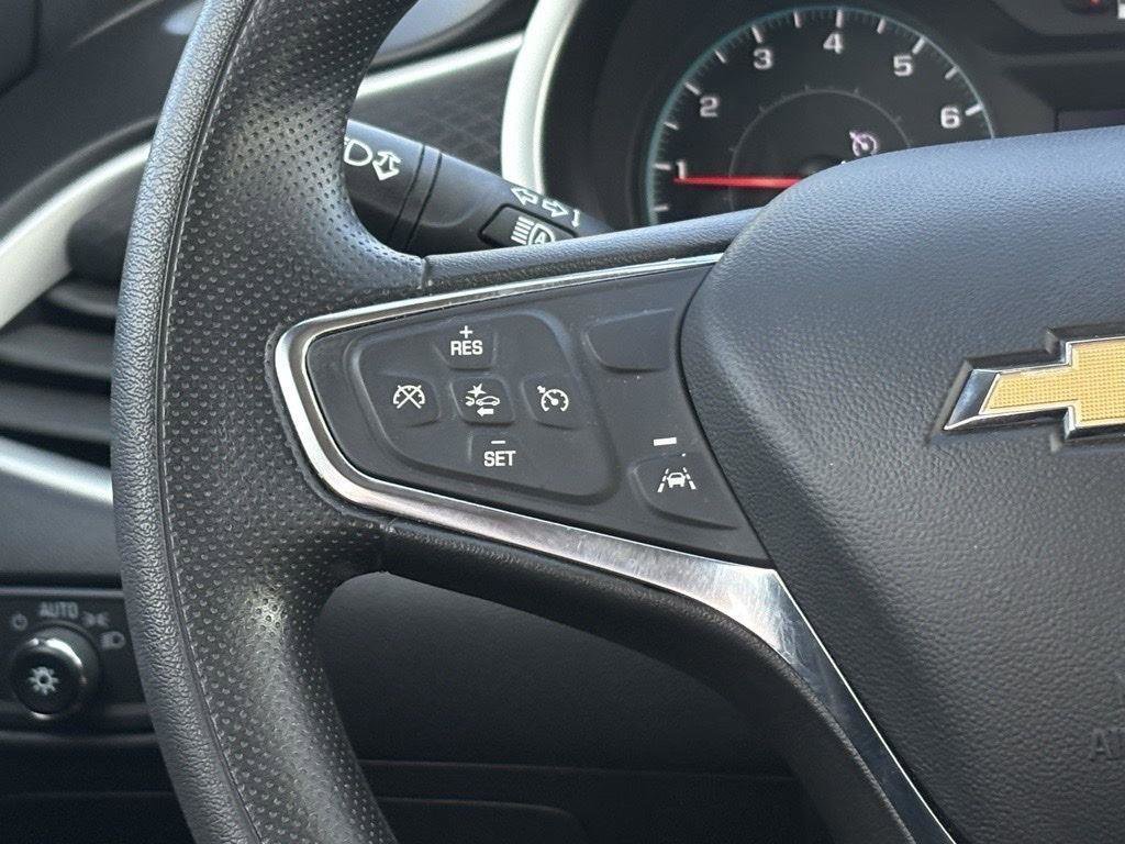 Used 2024 Chevrolet Malibu LT image 11