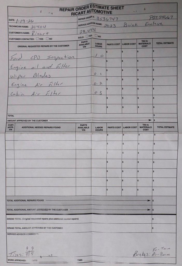 Used 2023 Buick Enclave Essence w/ Experience Buick Package image 6